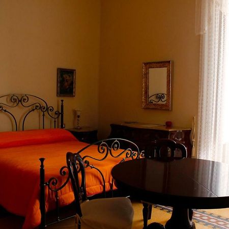 Oro Di Napoli Luxury Bed & Breakfast Nápoles Exterior foto