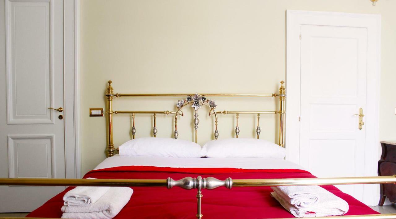 Oro Di Napoli Luxury Bed & Breakfast Nápoles Exterior foto