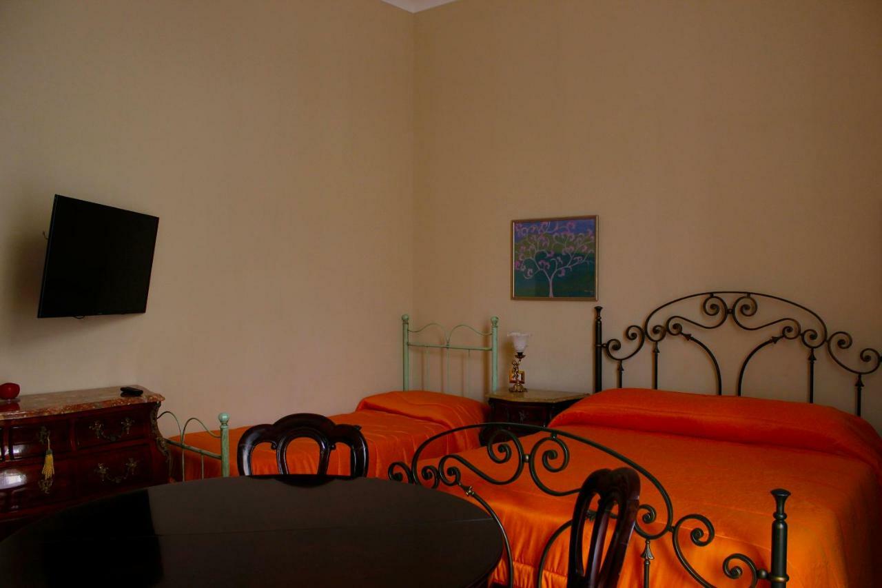 Oro Di Napoli Luxury Bed & Breakfast Nápoles Exterior foto