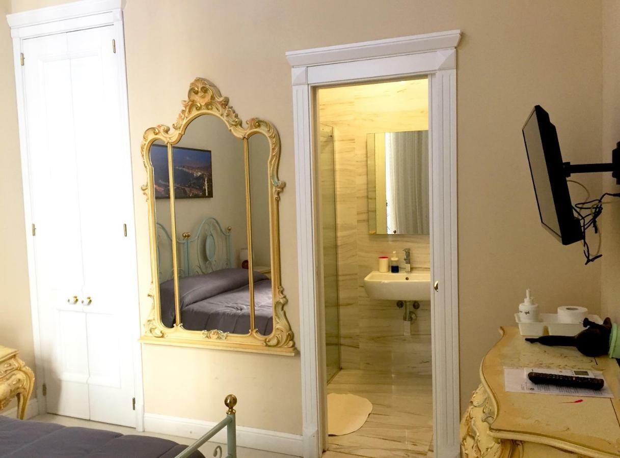 Oro Di Napoli Luxury Bed & Breakfast Nápoles Exterior foto